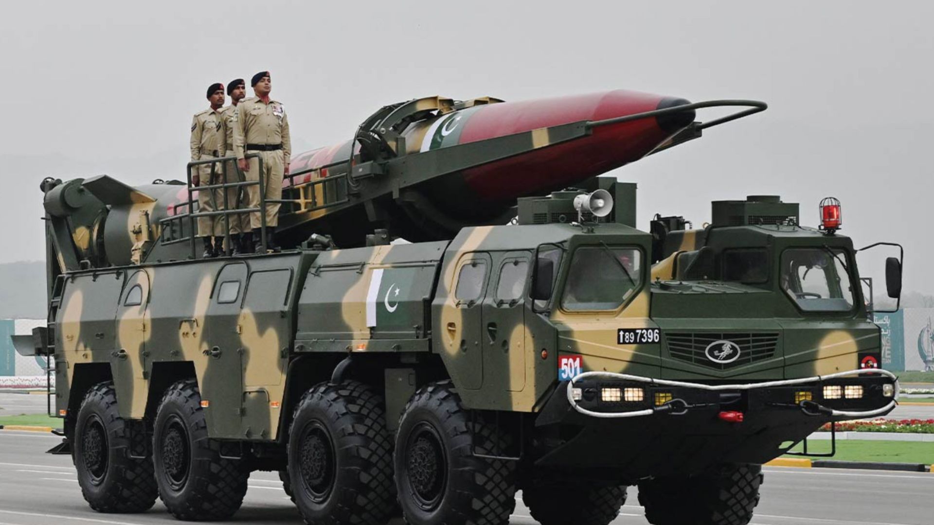 Defence Uncut SE01E04 - Pakistans Nuclear Program - Quwa